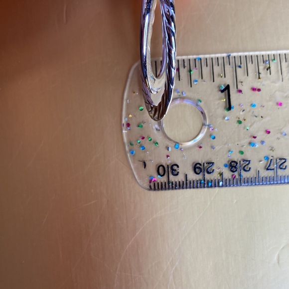 ATI 925 Sterling Oval Hoop Earrings | Twisted Rope Edge 1.5”Lever Back Earrings - Picture 7 of 7